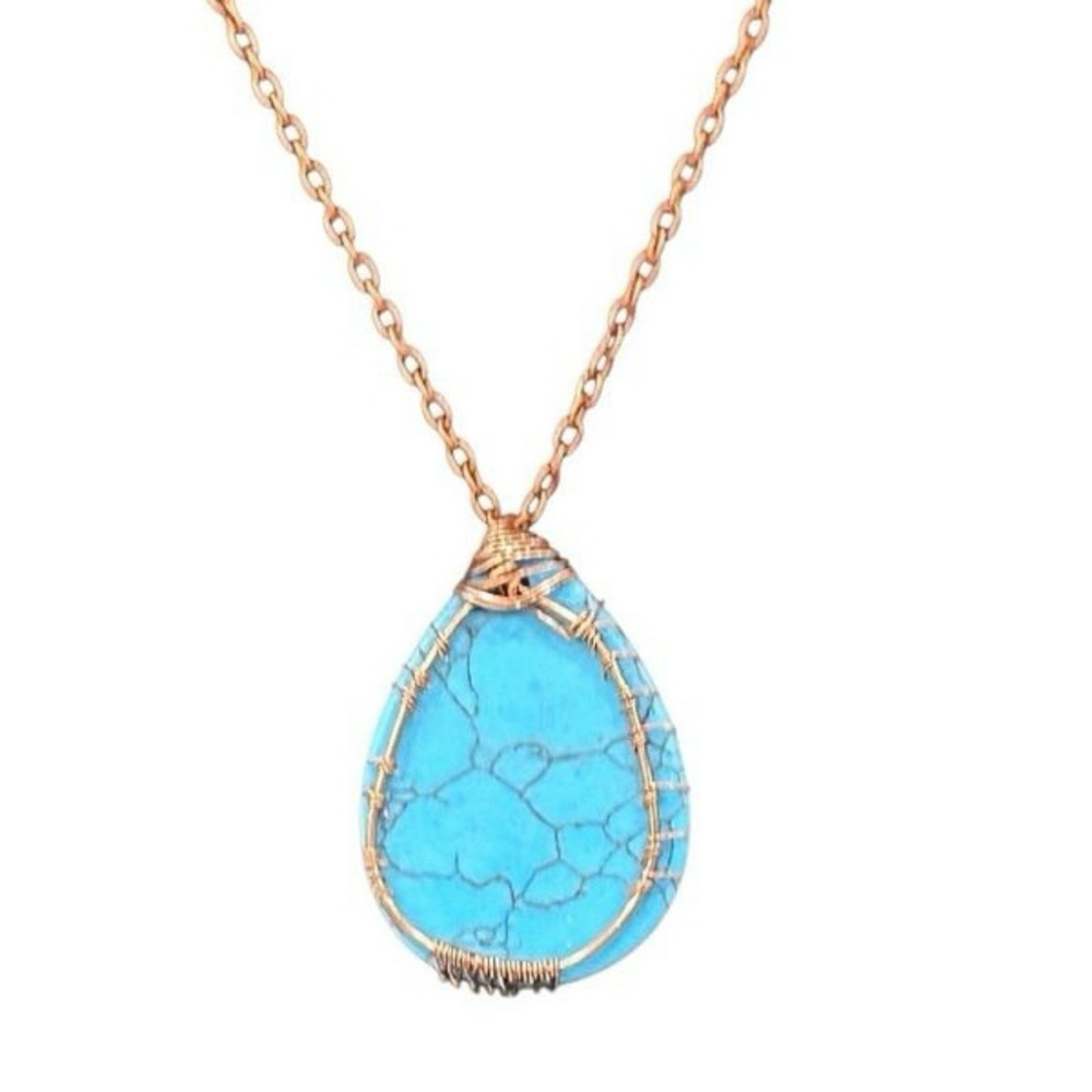 Handmade Tree of Life
Pendant Necklace Unisex
18" Turquoise Copper Wire-Wrapped - Picture 3 of 8